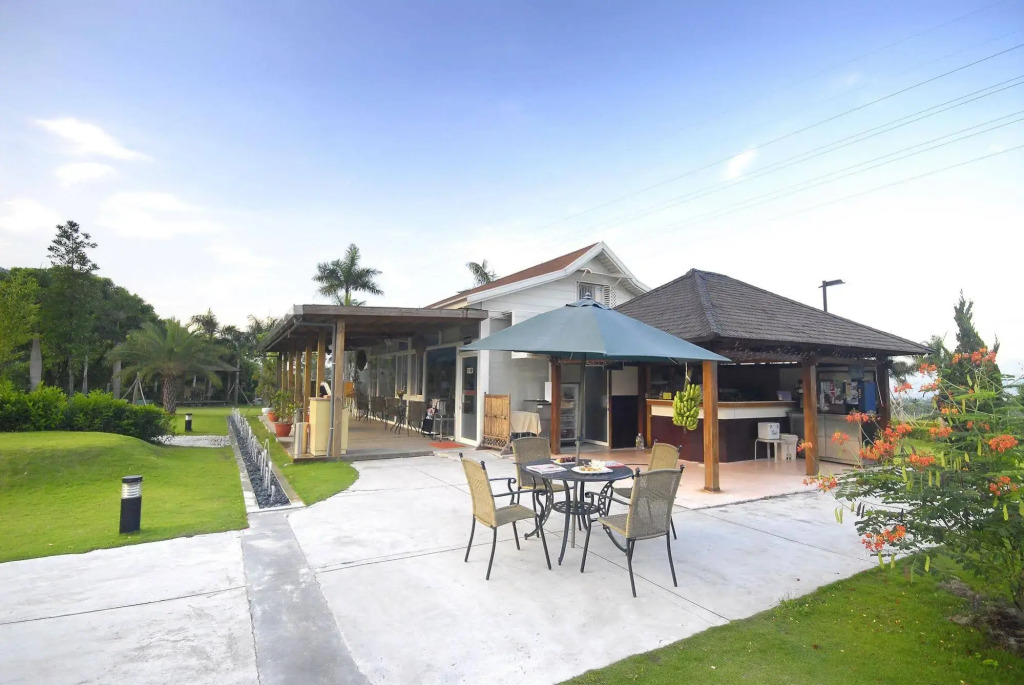 21 Holiday Resort