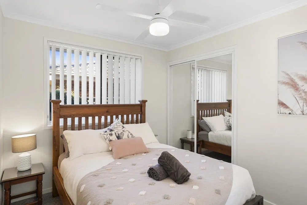 Guest House on Guy