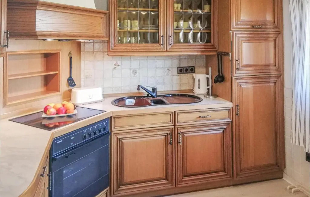 Nice Apartment in Jesberg - Densberg With 2 Bedrooms and Wifi