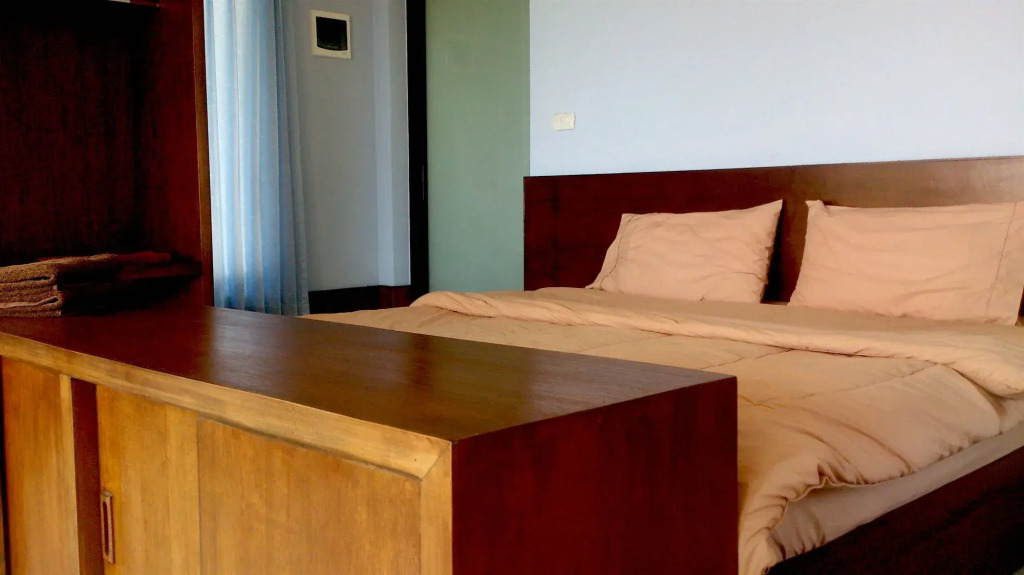 The W Villa
