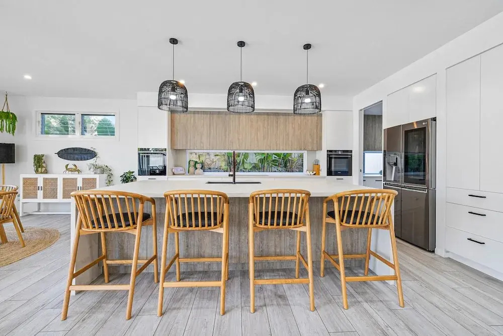 Beach Home in Burleigh Waters