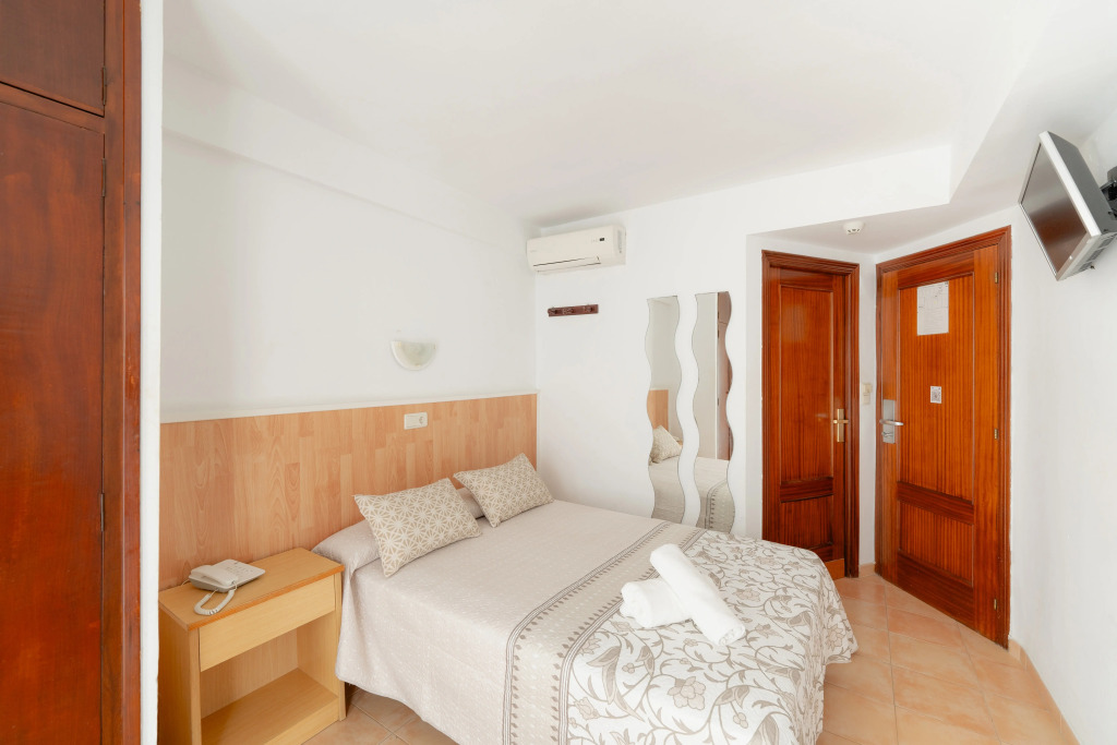 Hotel Santa Faz TRG