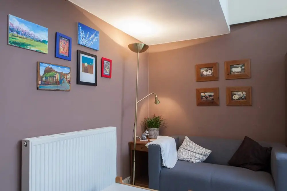 4 Bedroom Apartment Near The Meadows