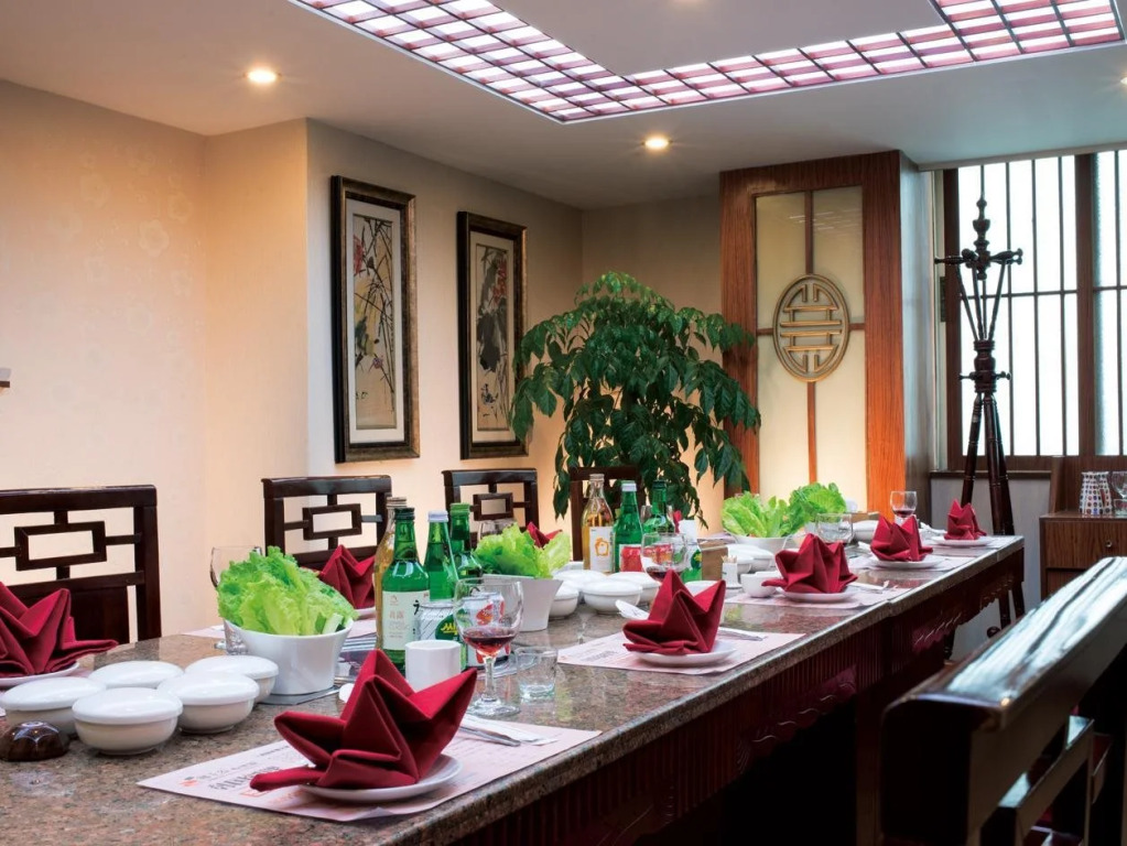 Chengdu Tianfu Sunshine Hotel