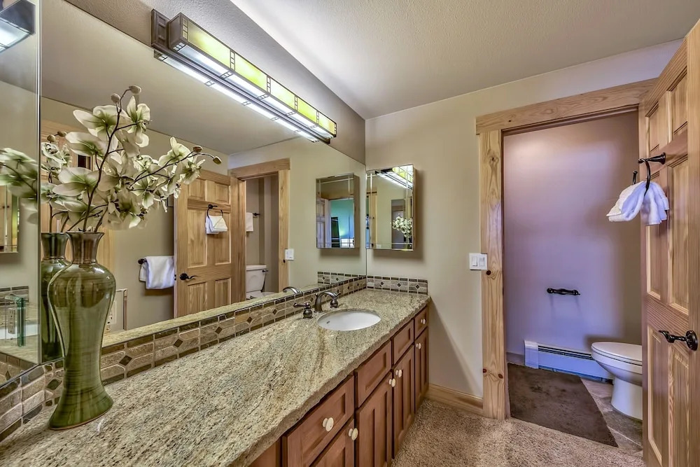Luxury Three Bedroom Mountain Escape at Kirkwood Townhouse by RedAwning