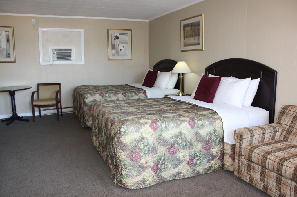 Nights Inn Owen Sound