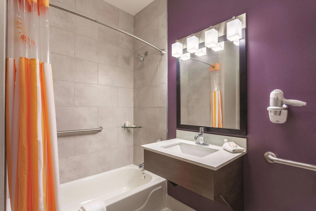 La Quinta Inn & Suites by Wyndham Hopkinsville