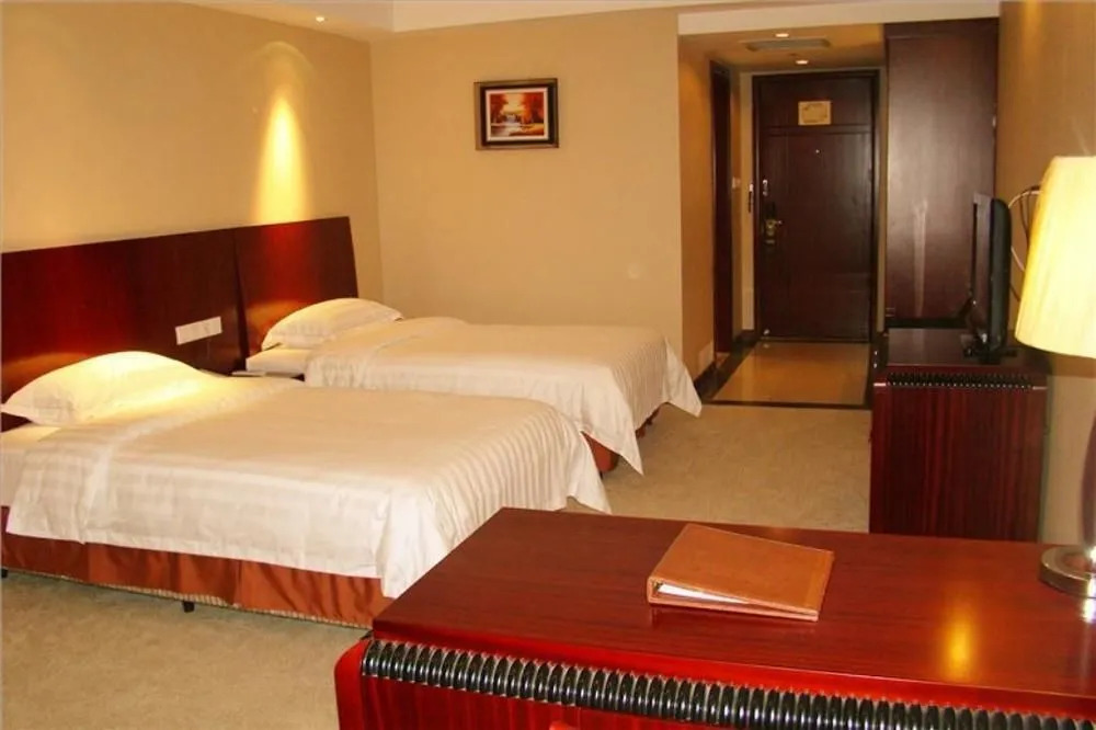Wenfeng City Hotel