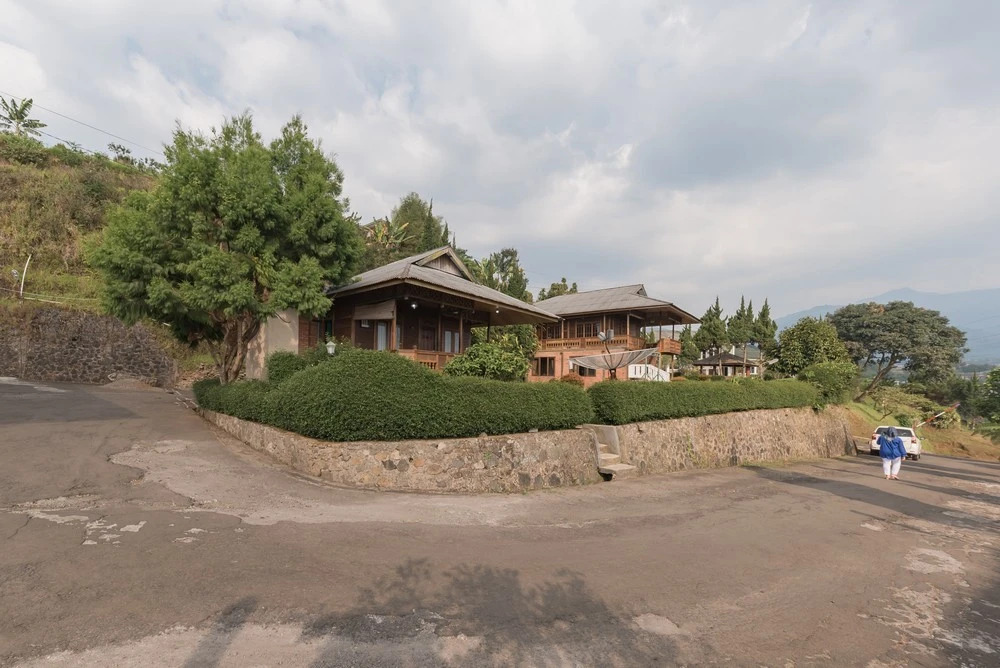 Urbanview Resort Anty Cisarua Tugu Puncak by RedDoorz
