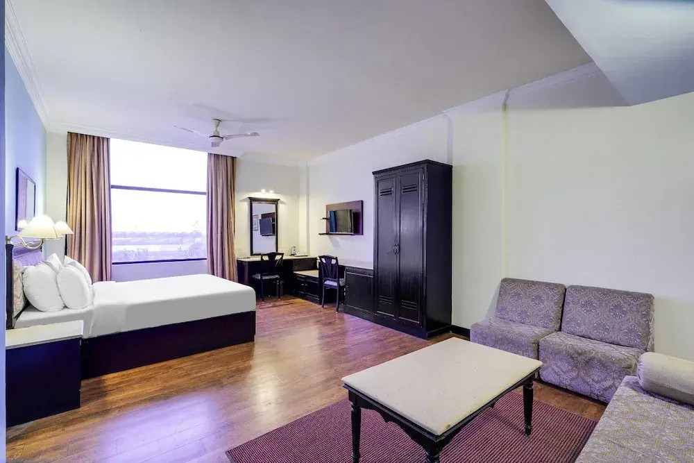 Blissful Comfort Stays MG Road Ernakulam