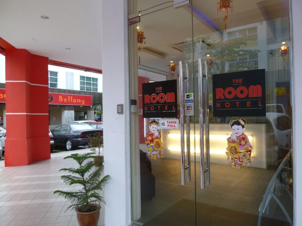 The Room Hotel