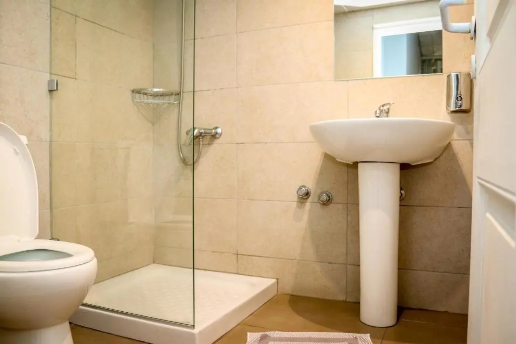 Zorbas Hotel - Hostel