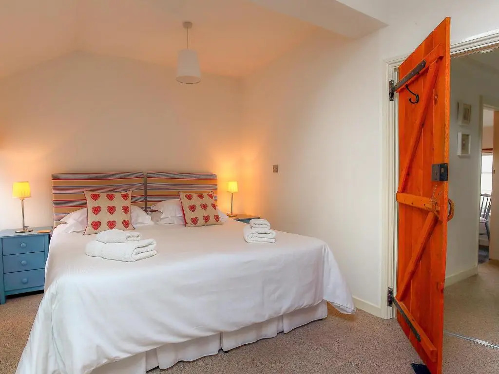White Hart House, BURFORD