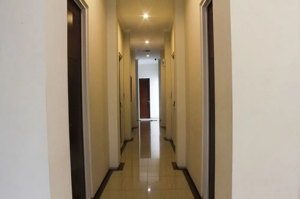 ZEN Rooms Kuningan Anggrek