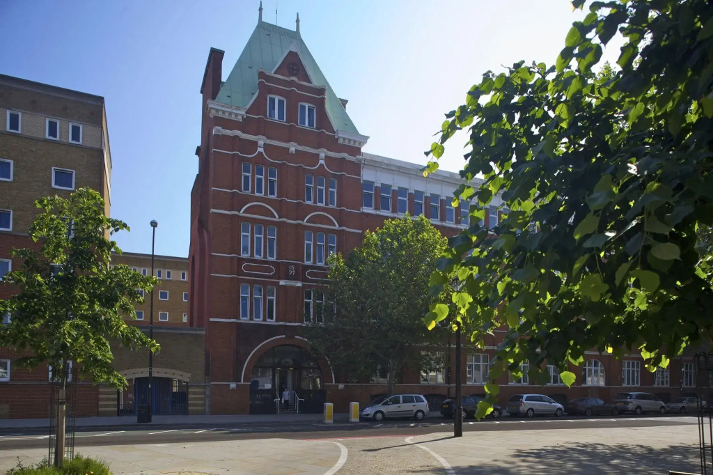 Great Dover Street Apartments