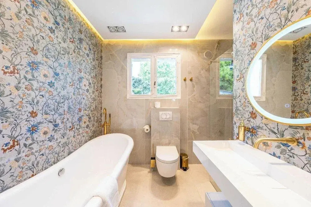 Superb Villa With Swimming Pool & Wellness Area