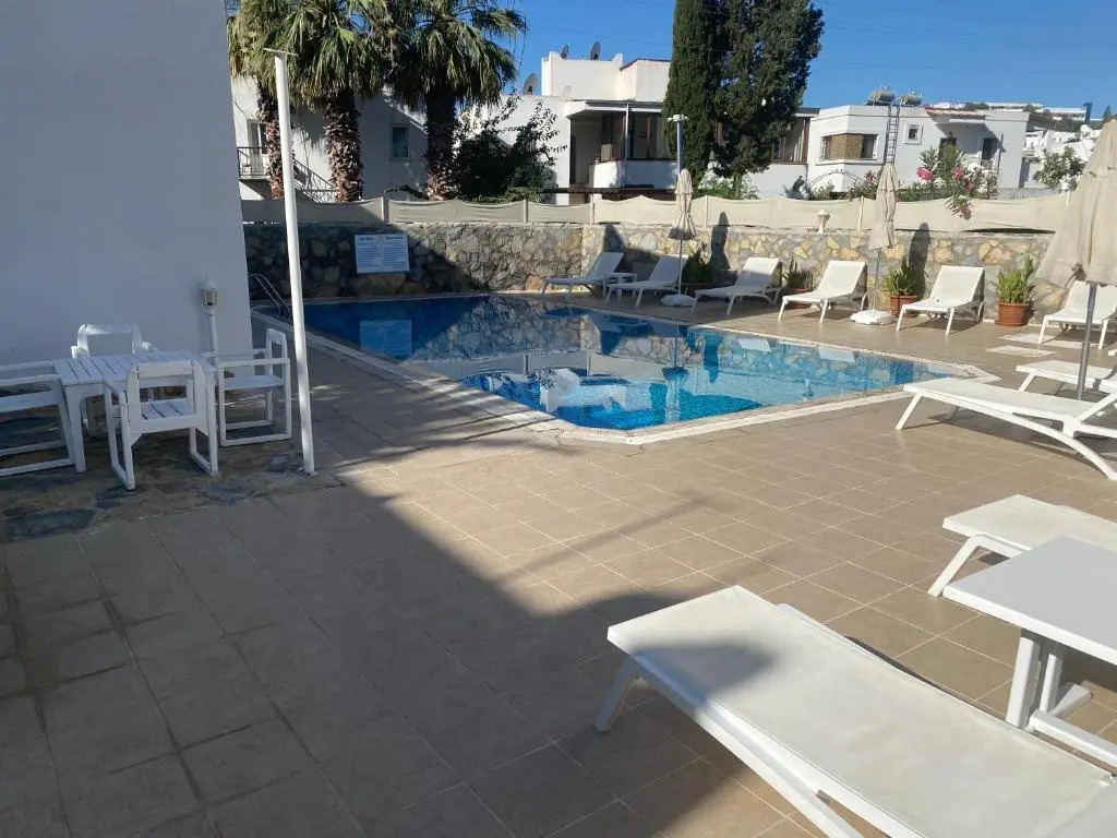 Canna Garden Hotel