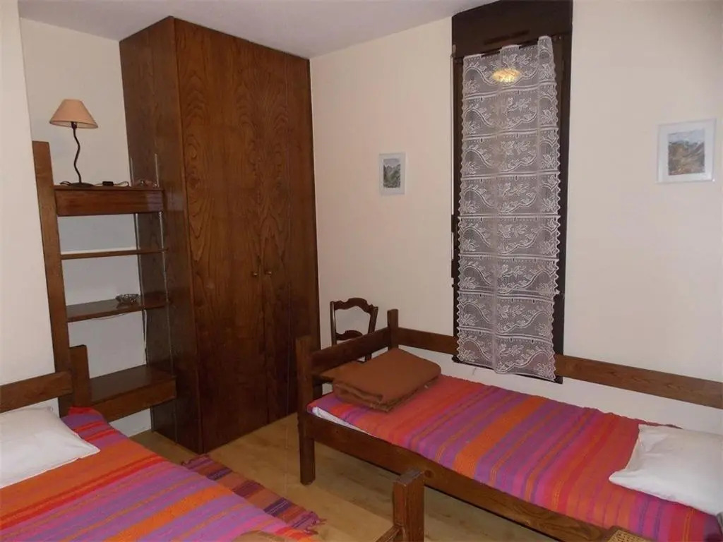 Appartement Bagnères-de-Luchon, 3 pièces, 4 personnes - FR-1-313-128