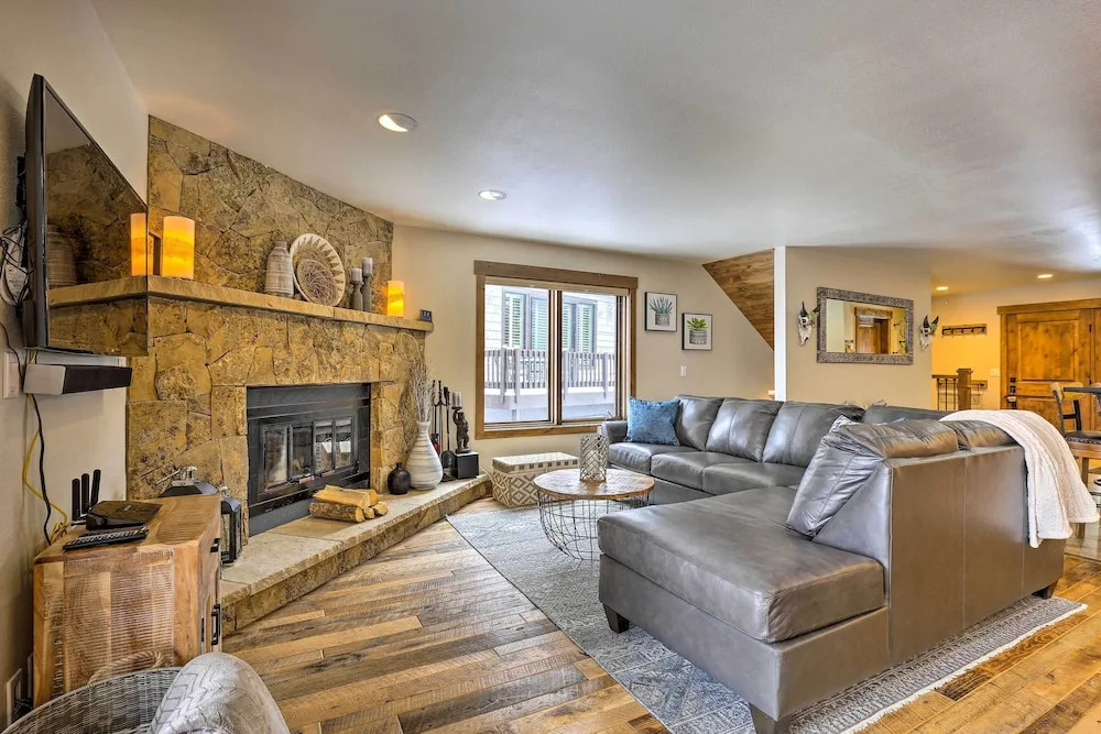 Frisco Home w/ Mountain Views: Walk to Main St!