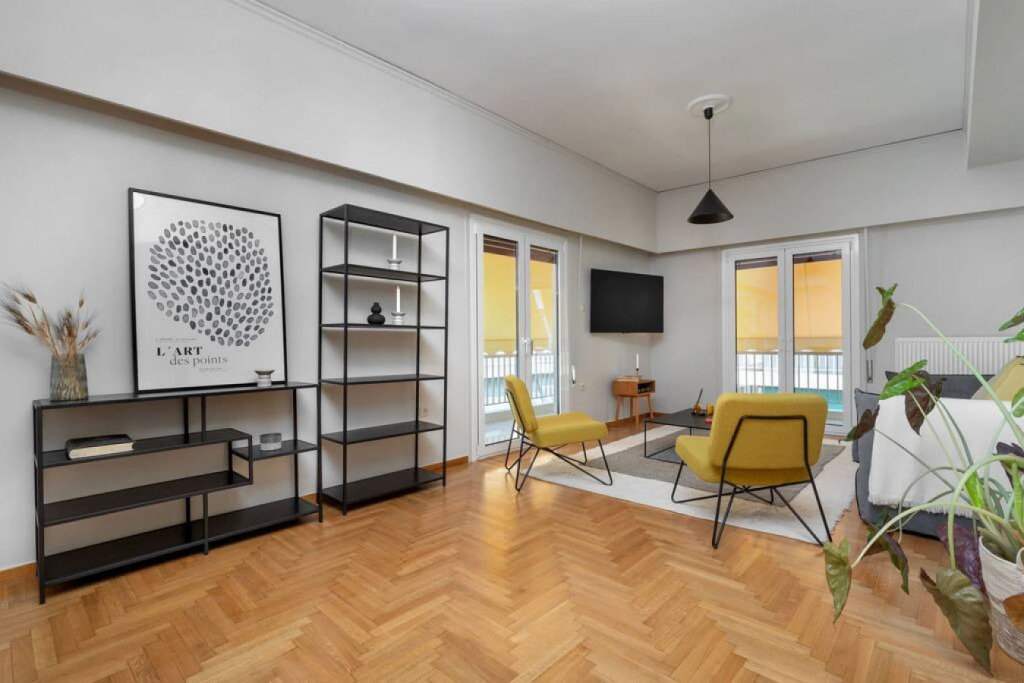 2B · The Beehive Apartment Athens 2B