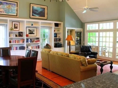 The Dolphin House Home