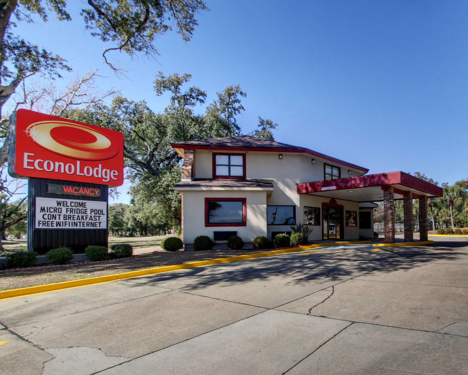 Twin Star Lodge