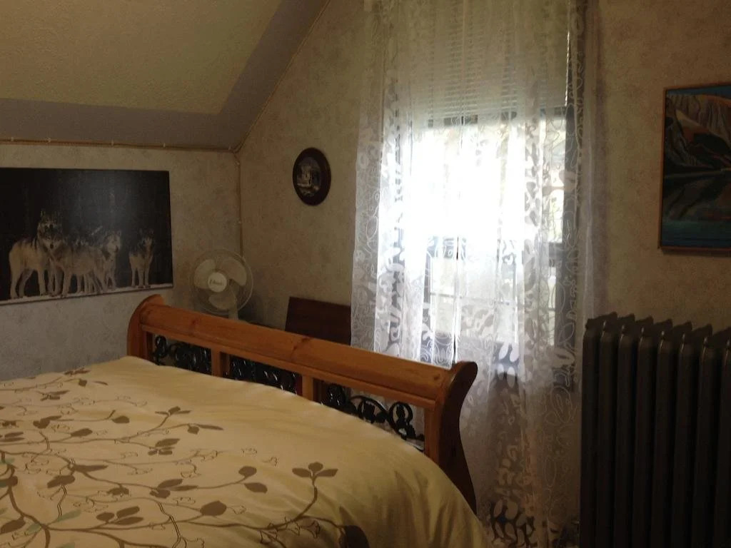Holiday Lodge Bed and Breakfast