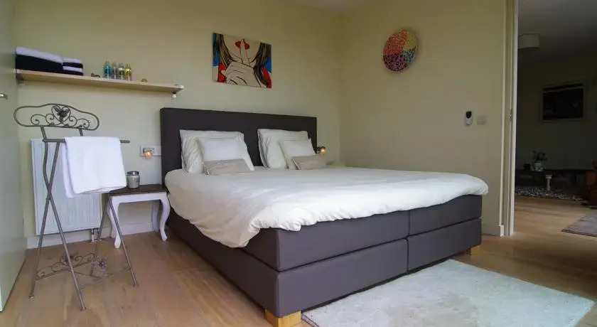 Apartment Bed and Bike Stompwijk