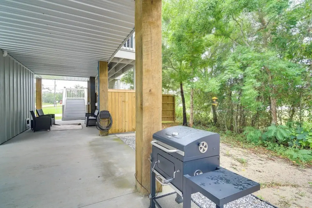 Modern Waveland Home w/ Deck - Walk to the Beach!