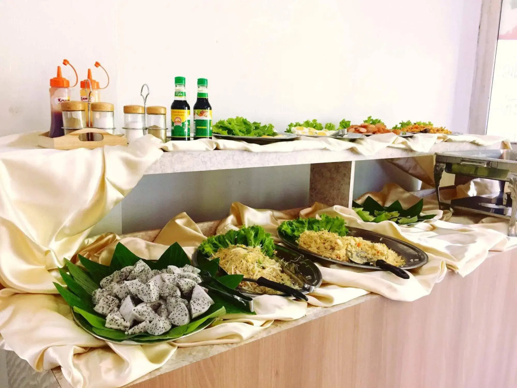 We Train Hotel Donmuang