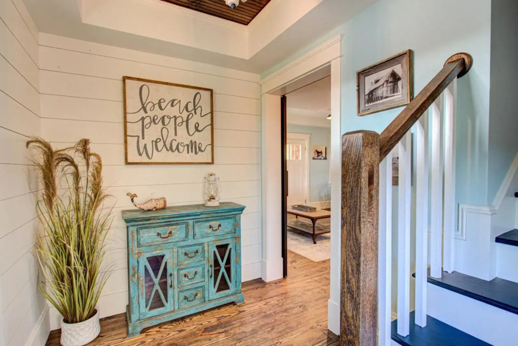 4115 - Coastal Cottage