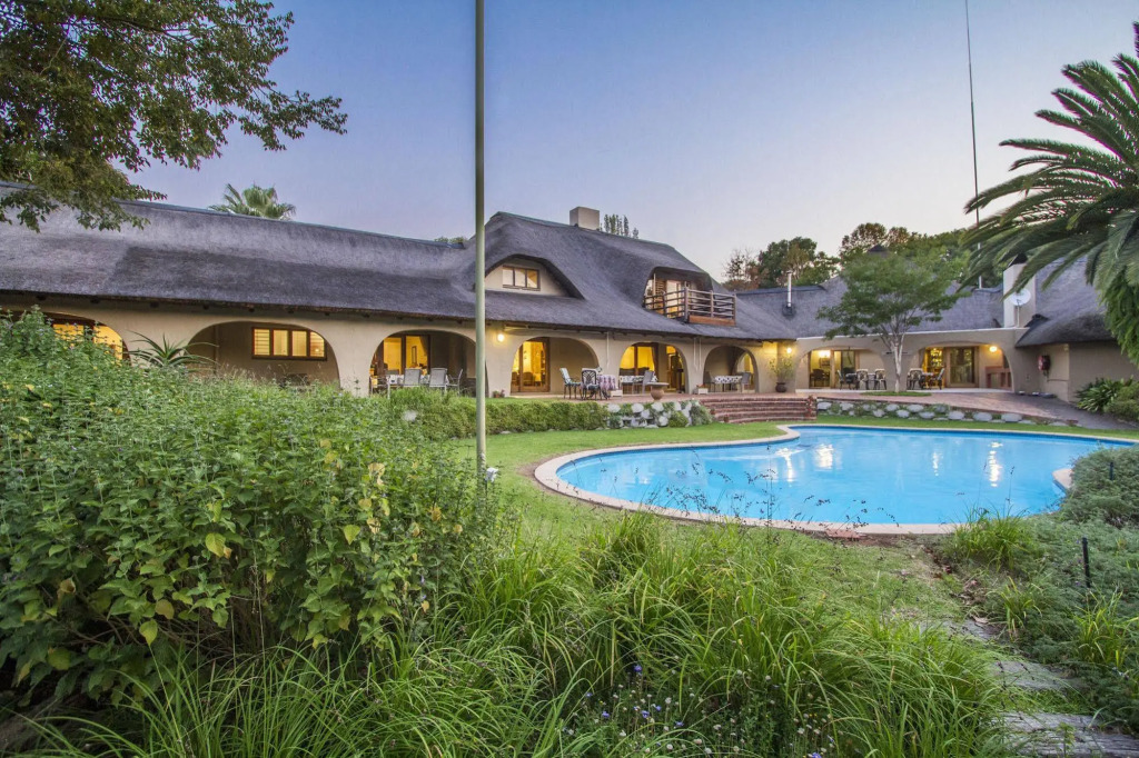 Tladi Lodge