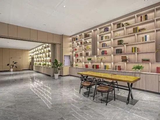 Dazu Dongnavis Hotel (Wuyue Plaza, Southwest China)