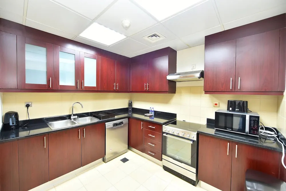 JKN - Luxury 2 BR next to the JBR Beach