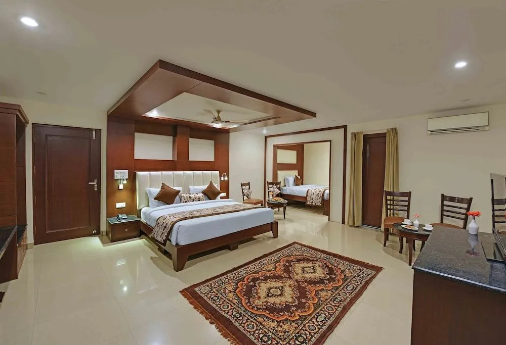 The Prince - A Lake Facing Resort and Spa