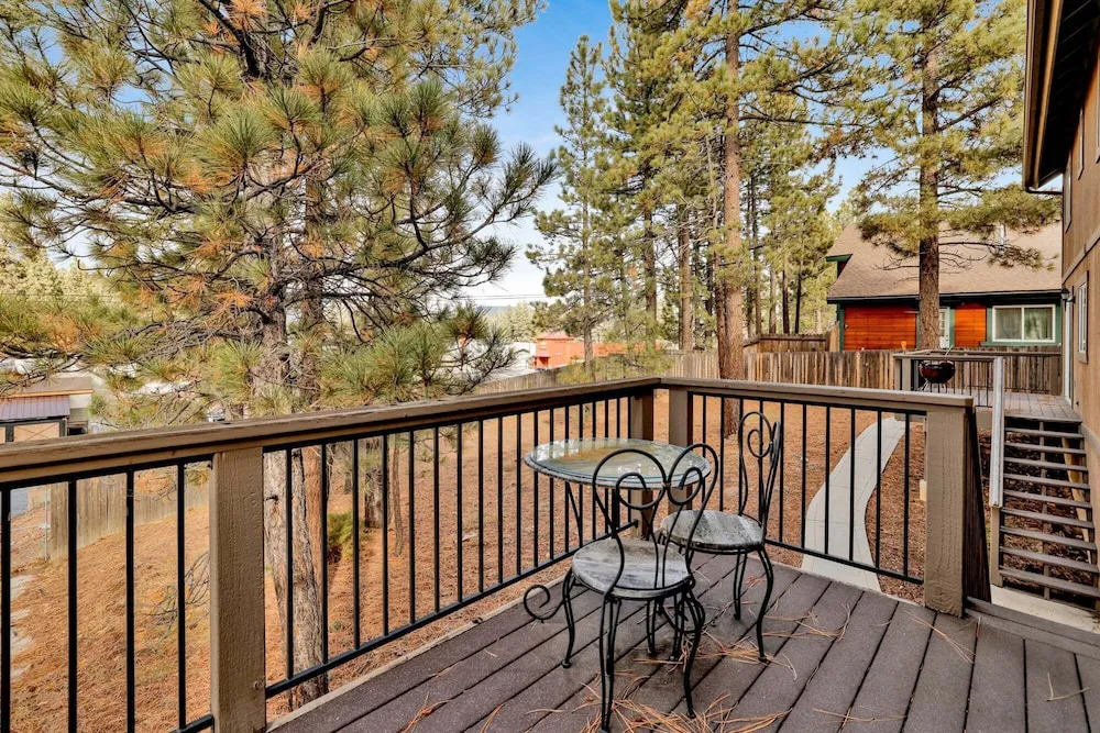 2620- Brownie Resort Retreat