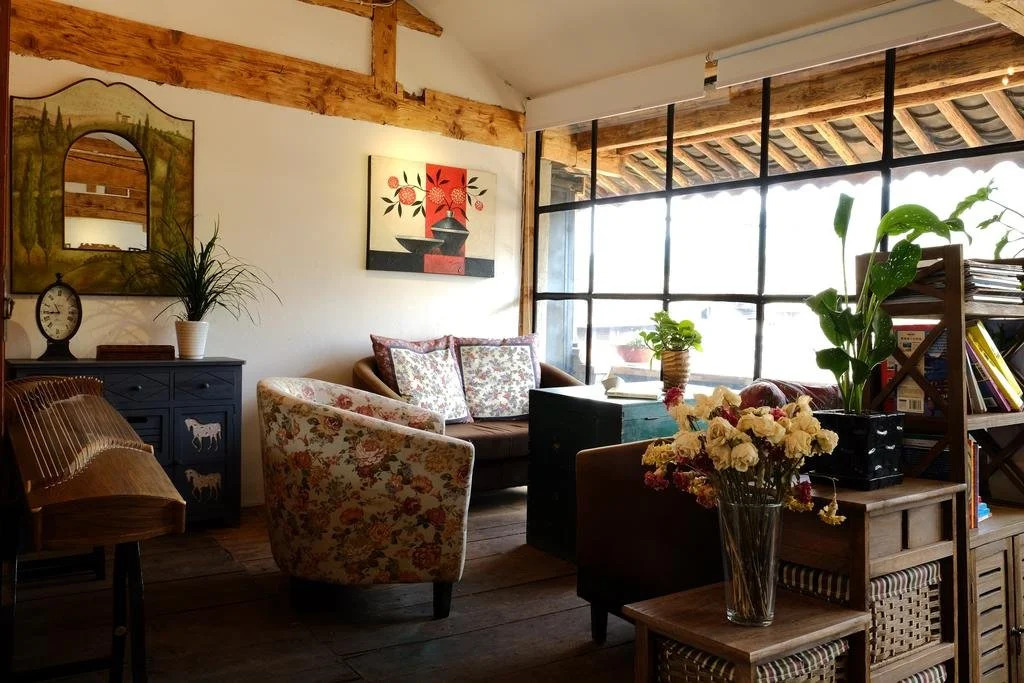Sevenseas Inn