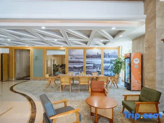 Platinum Era Hotel