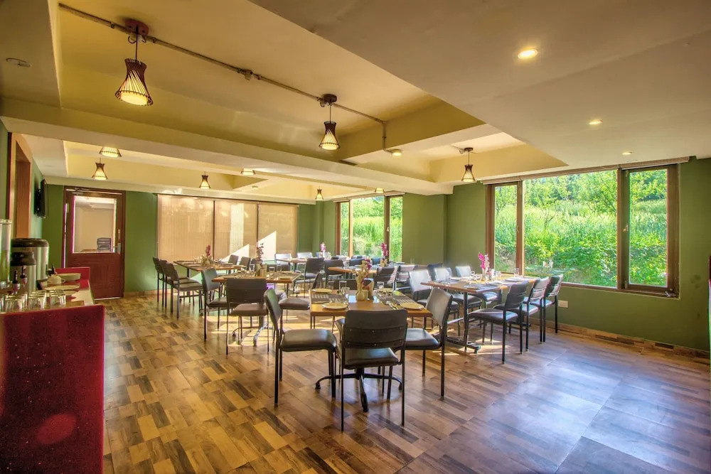 Mango Hotels Manali