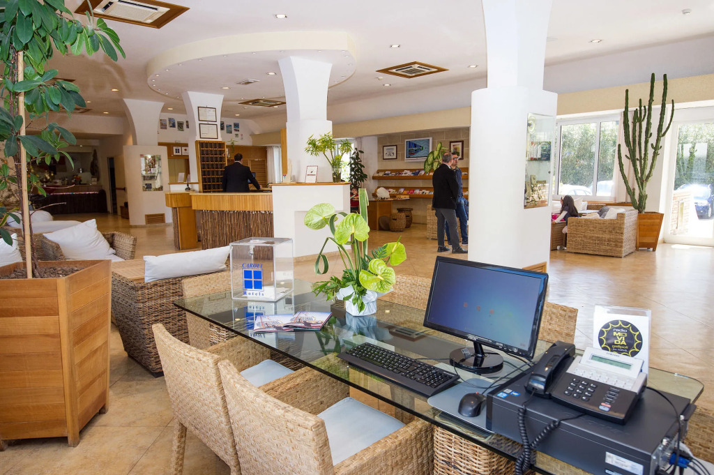 Joli Park Hotel - Caroli Hotels