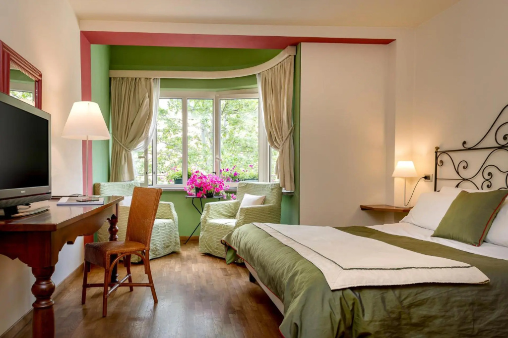 Bijou Hotel