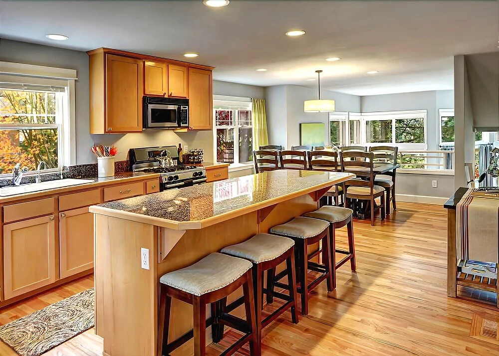Rise and Shine Ravenna - Three Bedroom Home