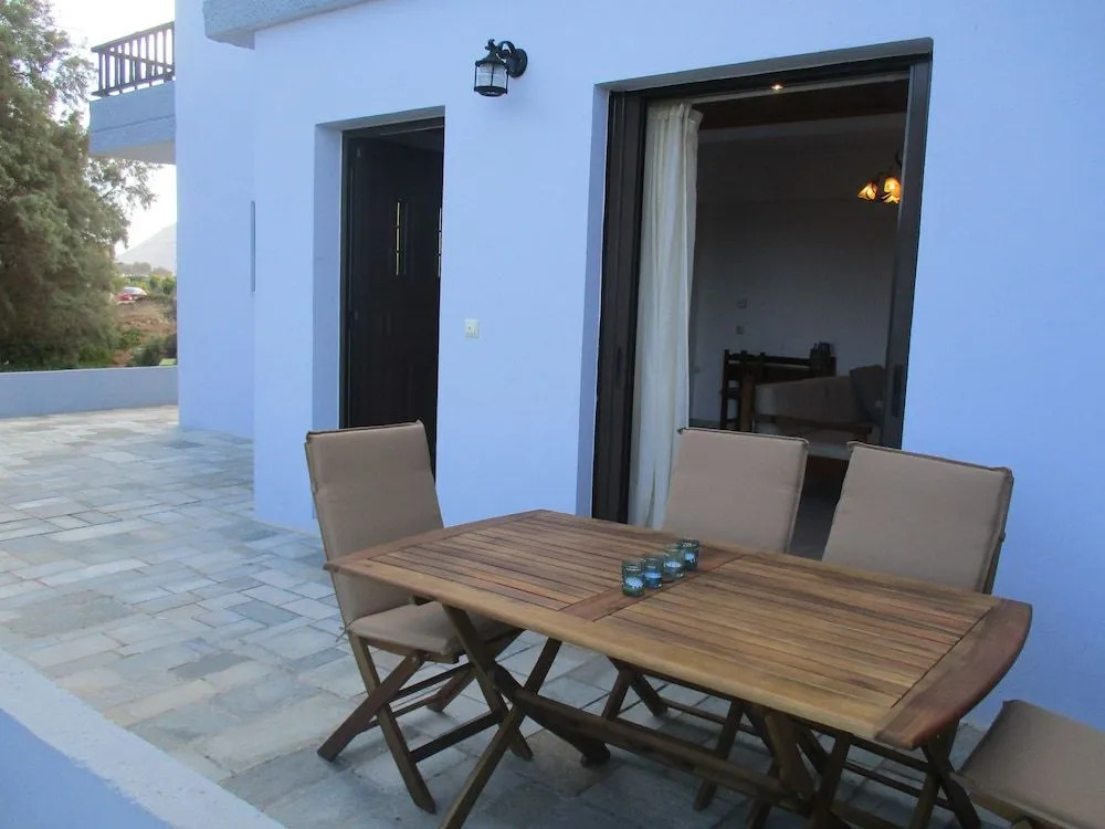 Kosta's House