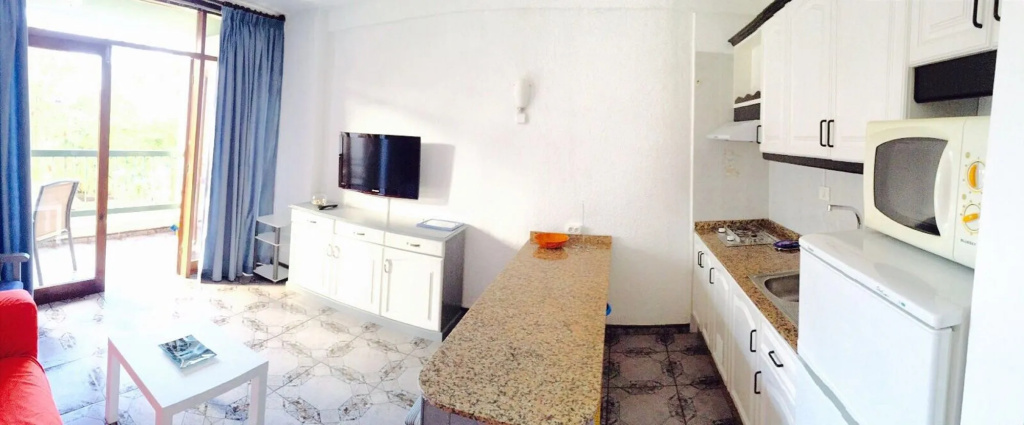 Apartamento Colorines Piscina y Mar
