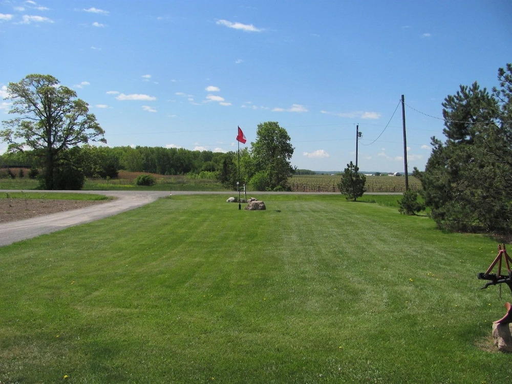 CountrySide Bed & Breakfast