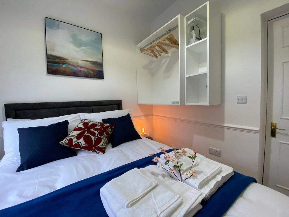 Modern 2 Bed Apartment in Greenwich