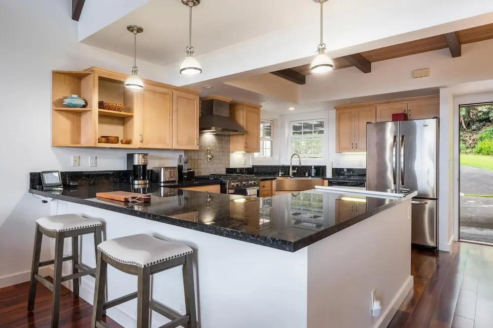 Hualalai 2 Bedroom Home by RedAwning