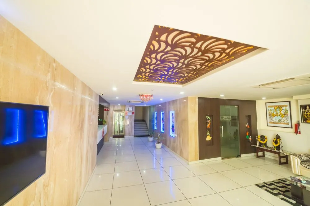 OYO 1774 Hotel Keerthi's Anupama