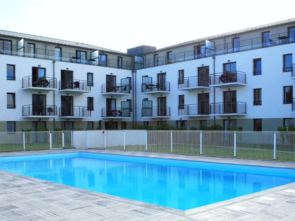 Modern Apartment Only 50 M. From the Beach of Concarneau