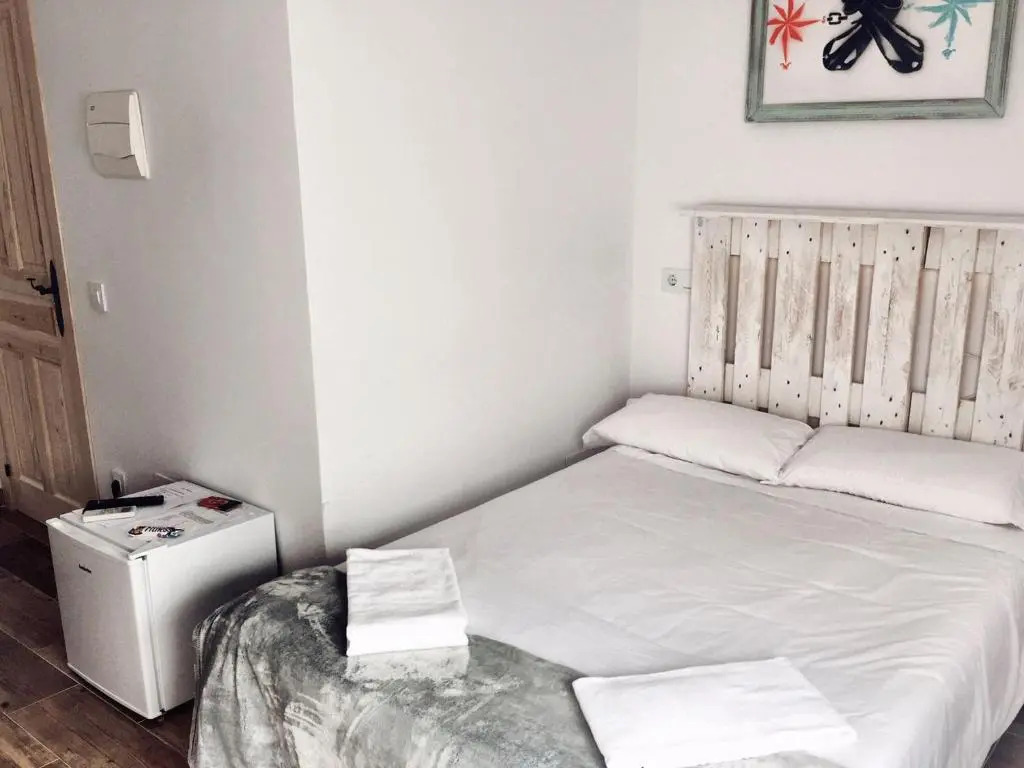 Hostal Ciempozuelos, Parque Warner y Madrid